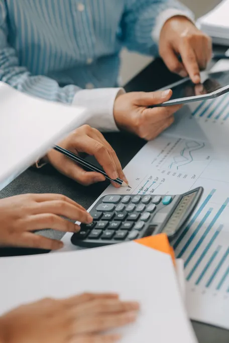 Laboral y Saneamiento